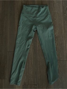 Lulu Lemon Leggings in Teal Green